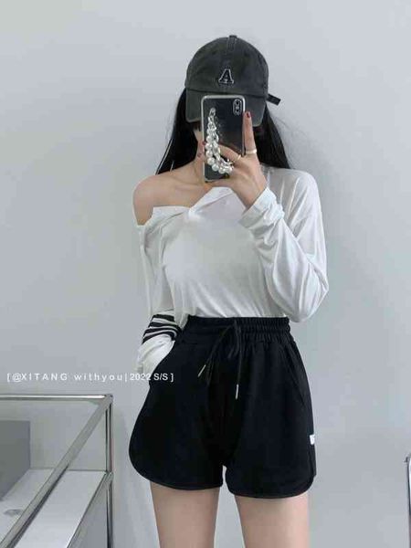 women's tracksuits spring and summer fashion brand niche design thin long sleeve hooded sunscreen t-shirt sports casual shorts two-piec, Gray
women's tracksuits spring and summer fashion brand niche design thin long sleeve hooded sunscreen t-shirt sports casual shorts two-piec, Gray