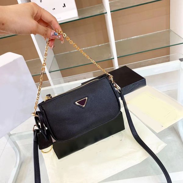 designers bags women luxurys shoulder bag chain handbag messenger totes fashion metallic handbags classic crossbody clutch leather the tote
designers bags women luxurys shoulder bag chain handbag messenger totes fashion metallic handbags classic crossbody clutch leather the tote