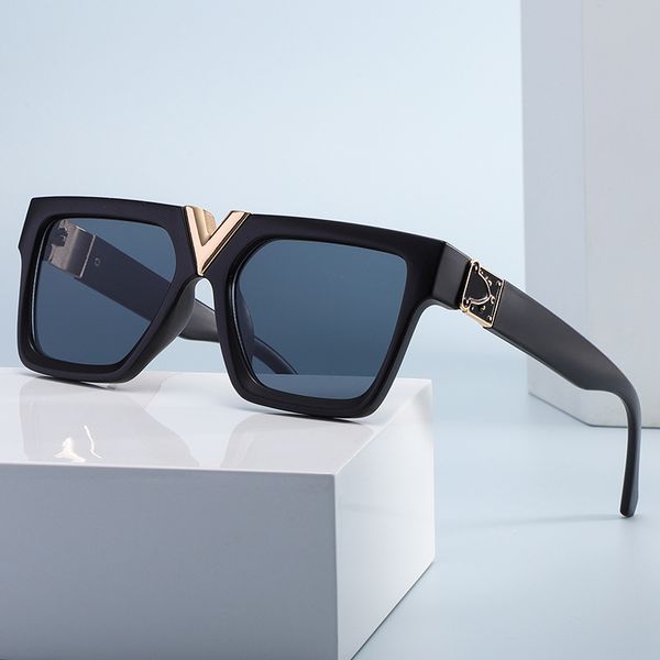 classic vintage fashion square sunglasses women men luxury designer travel big frame trend sun glasses uv400, White;black
classic vintage fashion square sunglasses women men luxury designer travel big frame trend sun glasses uv400, White;black