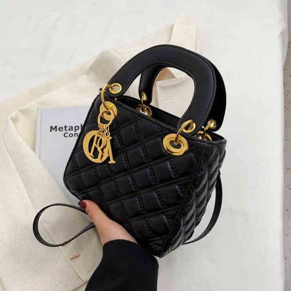 fashion trend new ladies luxury brand bag designer wholesale minority female 2022 portable of single shoulder diagonal
fashion trend new ladies luxury brand bag designer wholesale minority female 2022 portable of single shoulder diagonal