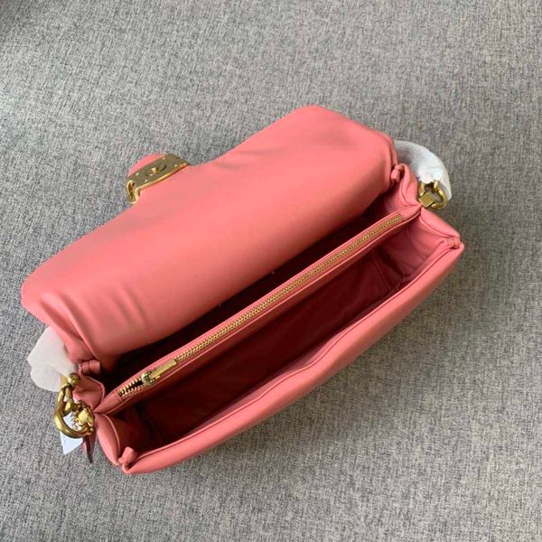 designer cs pillow tabby shoulder bag women totes bacchus bags retro hardware cloudy handbags supper soft real leather baguette
designer cs pillow tabby shoulder bag women totes bacchus bags retro hardware cloudy handbags supper soft real leather baguette