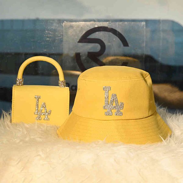 la purse and bucket hat set brand designer rhinestone small crossbody handbag luxury shoulder mini bag
la purse and bucket hat set brand designer rhinestone small crossbody handbag luxury shoulder mini bag