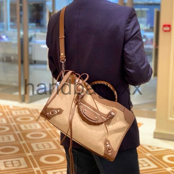 7a fashion designer bags handbag liusluxury designer handbag crossbody travel bags for men and women 3 color letter print pattern large capa
7a fashion designer bags handbag liusluxury designer handbag crossbody travel bags for men and women 3 color letter print pattern large capa