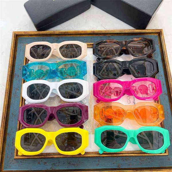 22 new personalized small box sunglasses women's fashion color shades vintage eyeglasses personality, White;black
22 new personalized small box sunglasses women's fashion color shades vintage eyeglasses personality, White;black