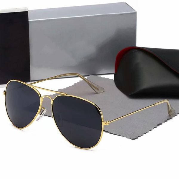 luxury brand polarized sun glasses men women pilot sunglasses uv400 eyewear metal frame polaroid lens with box case240d, White;black
luxury brand polarized sun glasses men women pilot sunglasses uv400 eyewear metal frame polaroid lens with box case240d, White;black