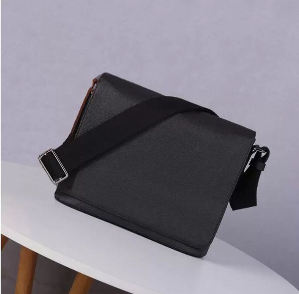 designer bags fashion luxury new briefcase lapbusiness double leather handbag shoulder messenger presbyopic classic backpacks for boys girls
designer bags fashion luxury new briefcase lapbusiness double leather handbag shoulder messenger presbyopic classic backpacks for boys girls