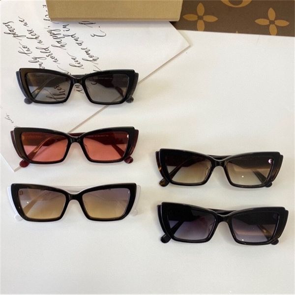 sunglasses small frame women's fashion star net red ins same cat's eye 4382 25w4, White;black
sunglasses small frame women's fashion star net red ins same cat's eye 4382 25w4, White;black