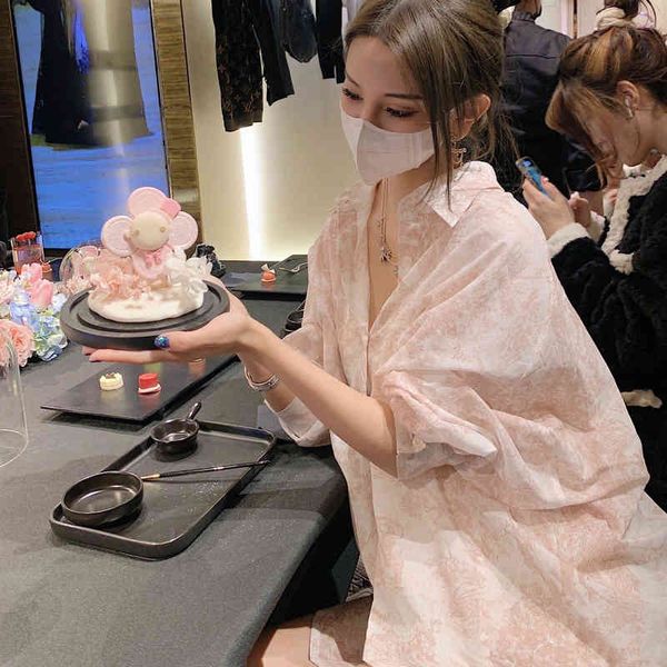 clothing 2022 spring and summer new women's wear embroidery all over print animal long sleeve casual shirt loose outlet_4402, White
clothing 2022 spring and summer new women's wear embroidery all over print animal long sleeve casual shirt loose outlet_4402, White