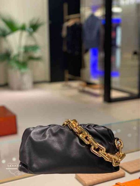 bag handbags designer venetas jodie bottegas baodiejia style cloud thick chain armpit fold portable one shoulder women's
bag handbags designer venetas jodie bottegas baodiejia style cloud thick chain armpit fold portable one shoulder women's