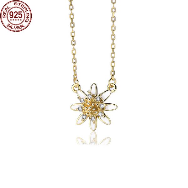 s925 sterling silver daisy necklace women's mori flower pendant simple and versatile niche zircon inlaid clavicle chain rotatable
s925 sterling silver daisy necklace women's mori flower pendant simple and versatile niche zircon inlaid clavicle chain rotatable