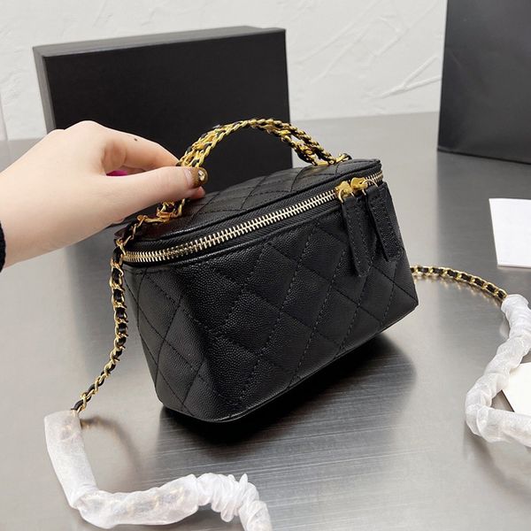 french womens cosmetic case with mirror box bags quilted calfskin genuine leather vanity purse card holder purse large capacity designer tot
french womens cosmetic case with mirror box bags quilted calfskin genuine leather vanity purse card holder purse large capacity designer tot