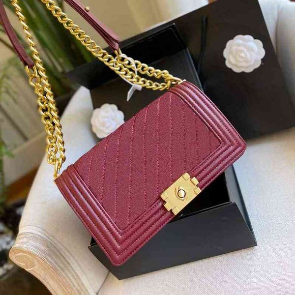 3acosmetic bag designer woman toilet pouch luxury brand shoulder bags handbags purse genuine leather crossbody bag bagshoe1978 01, Red;black
3acosmetic bag designer woman toilet pouch luxury brand shoulder bags handbags purse genuine leather crossbody bag bagshoe1978 01, Red;black