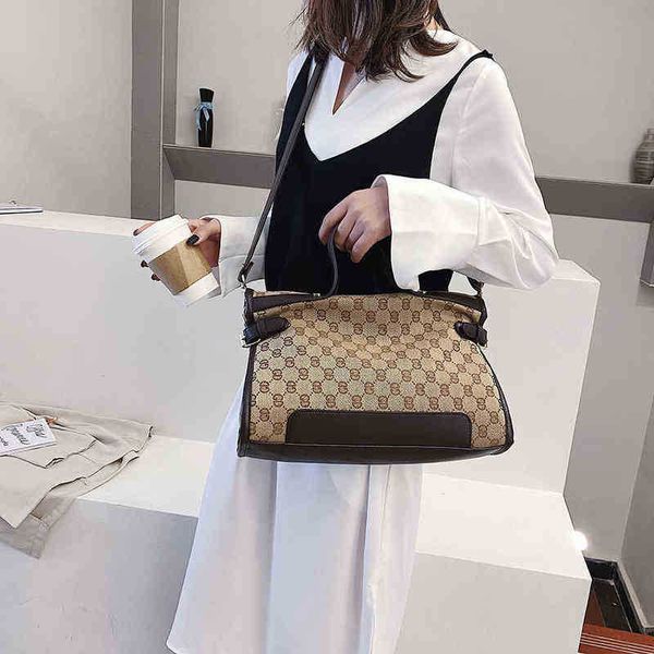 women bags backpack classic square purse leather luxury designer body pillow zhouzhoubao123 handbag high-capacity solid crossbody bag colors
women bags backpack classic square purse leather luxury designer body pillow zhouzhoubao123 handbag high-capacity solid crossbody bag colors