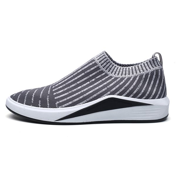 casual shoes designer rhyton sneaker men women shoe straw berry wave mouth print trainer man woman by shoe 51
casual shoes designer rhyton sneaker men women shoe straw berry wave mouth print trainer man woman by shoe 51