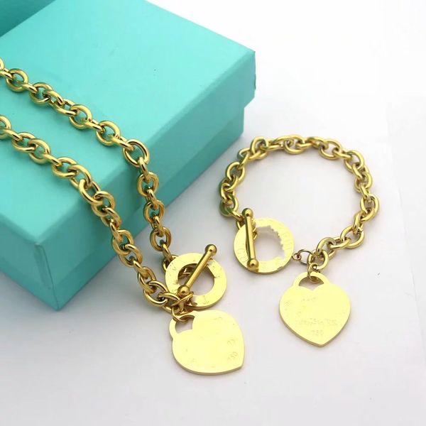 luxury tiff heart shaped necklace with designer bracelet sets women's fashion suit brand jewelry packaging box social gathering, Silver
luxury tiff heart shaped necklace with designer bracelet sets women's fashion suit brand jewelry packaging box social gathering, Silver