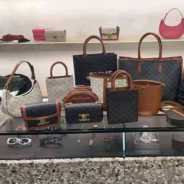 triumphal arch saddle hand bag arc de seri leather women's bag old flower armpit tot magic stick bucket bag valentine bags luxury handb
triumphal arch saddle hand bag arc de seri leather women's bag old flower armpit tot magic stick bucket bag valentine bags luxury handb