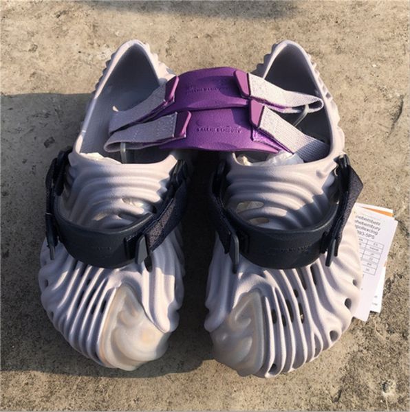 2022 men women sandals slides slippers bone resin desert sand foam runner ararat rubber west summer west brown flat slide slipper size 35-44, Black
2022 men women sandals slides slippers bone resin desert sand foam runner ararat rubber west summer west brown flat slide slipper size 35-44, Black