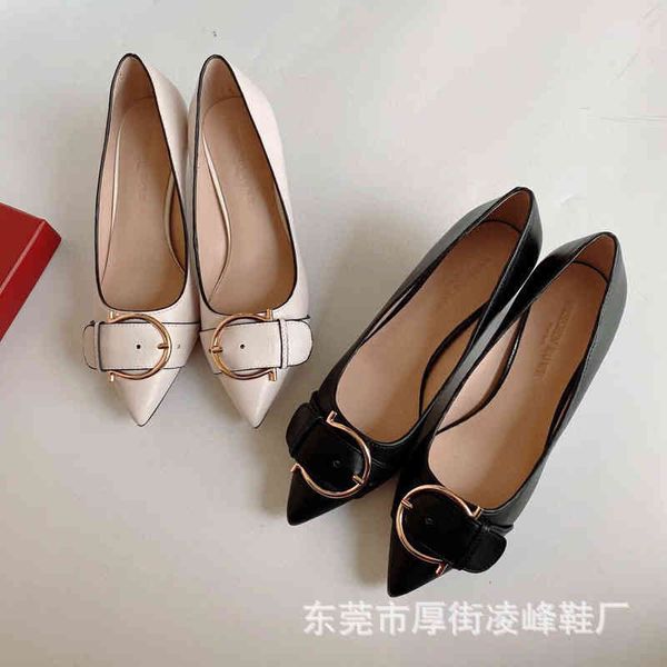 sandals single shoe women's thin heel, pointed head, shallow mouth, middle sheepskin, versatile, professional british foreign style, Black
sandals single shoe women's thin heel, pointed head, shallow mouth, middle sheepskin, versatile, professional british foreign style, Black