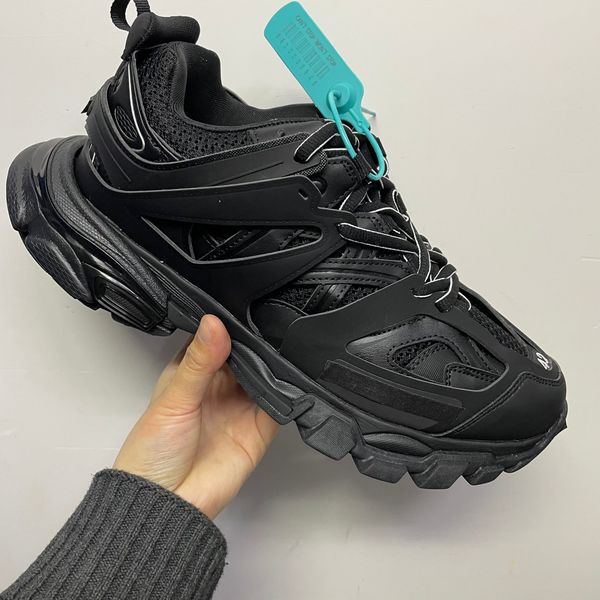 2021 track 3.0 sneakers designer shoes for men and women 100% non leather trainer lace up mesh casual dad shoes with box no52, Black
2021 track 3.0 sneakers designer shoes for men and women 100% non leather trainer lace up mesh casual dad shoes with box no52, Black