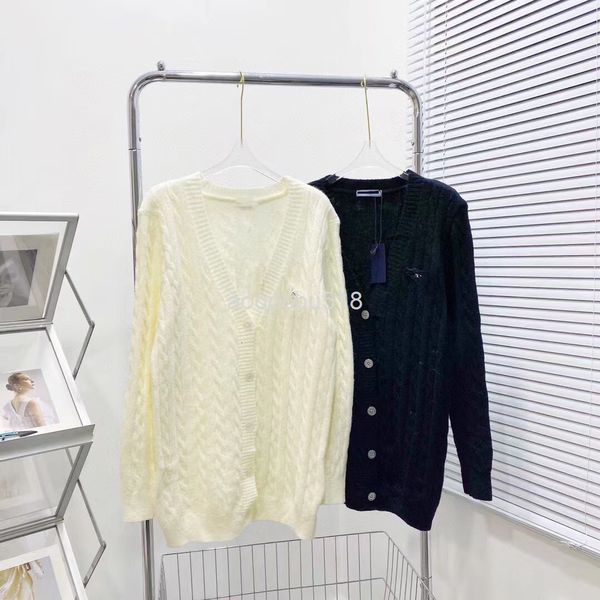 women's knits & tees 22s early spring pr letter three dimensional camellia decoration french twist knitting v collar cardigan female le, White
women's knits & tees 22s early spring pr letter three dimensional camellia decoration french twist knitting v collar cardigan female le, White