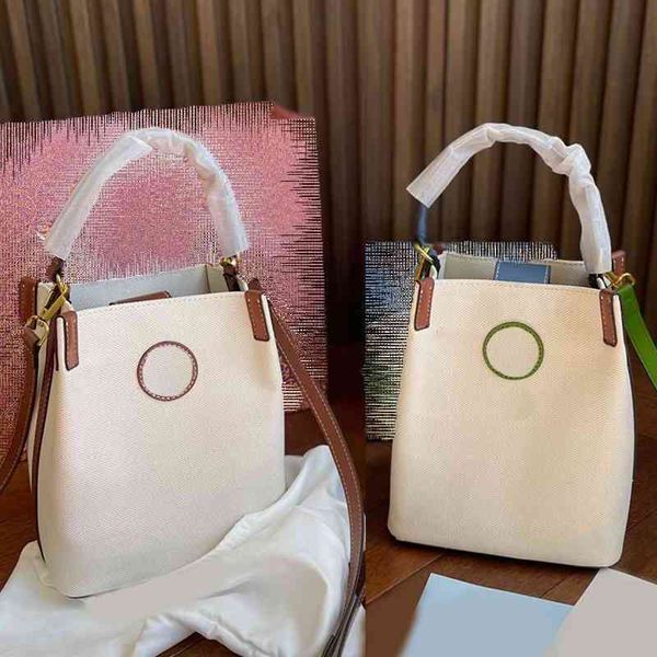 mini tote bags women simple luxury designer handbag shoulder clutch leather crossbody female purses 220411
mini tote bags women simple luxury designer handbag shoulder clutch leather crossbody female purses 220411