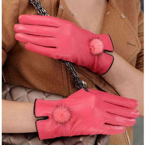 genuine leather glove women warm fashhion winter ladies hand warmer gloves with natural mink fur ball luxury glove with finger t220730, Blue;gray
genuine leather glove women warm fashhion winter ladies hand warmer gloves with natural mink fur ball luxury glove with finger t220730, Blue;gray