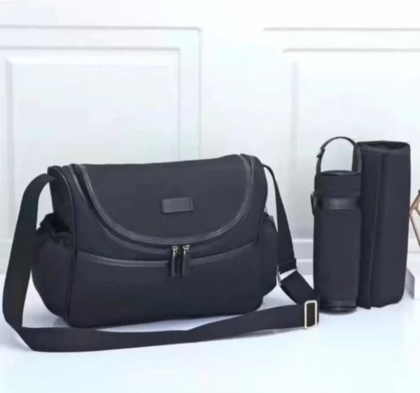 mommy bag kids diaper bags with usb interface large capacity waterproof nappy handbag
mommy bag kids diaper bags with usb interface large capacity waterproof nappy handbag
