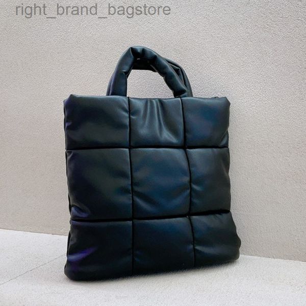 fashion brands cotton space bags for women shoulder bag quilting padded tote women handbag designer winter down crossbody bag w220813
fashion brands cotton space bags for women shoulder bag quilting padded tote women handbag designer winter down crossbody bag w220813