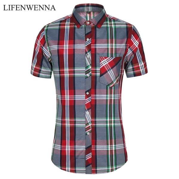 fashion plaid shirt men summer casual short sleeve shirts mens plus size beach hawaiian blouse male 5xl 6xl 7xl 220323, White;black
fashion plaid shirt men summer casual short sleeve shirts mens plus size beach hawaiian blouse male 5xl 6xl 7xl 220323, White;black
