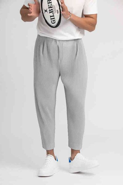 men jeans miyake pleated men's pants autumn winter loose casual trousers designer clothes men pencil 22 1222, Black
men jeans miyake pleated men's pants autumn winter loose casual trousers designer clothes men pencil 22 1222, Black