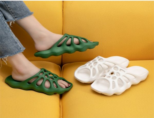 designer ladies fashion personality baotou platform slippers flat heel sandals couples summer classic slippers size 35-45, Black
designer ladies fashion personality baotou platform slippers flat heel sandals couples summer classic slippers size 35-45, Black