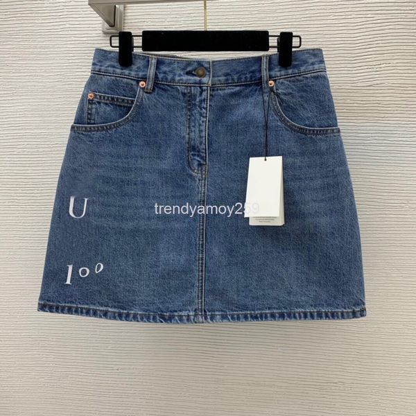 skirts european hardware accessories cute little tiger cartoon printed high waist a-type denim skirt, Black
skirts european hardware accessories cute little tiger cartoon printed high waist a-type denim skirt, Black