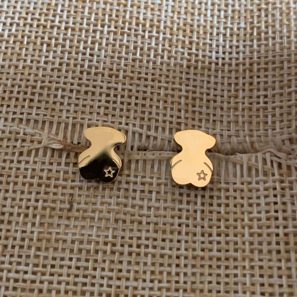 cute size luxury brand women love couple stud simple fashion stainless steel lady designer jewelry engagement earrings wholesale, Golden;silver
cute size luxury brand women love couple stud simple fashion stainless steel lady designer jewelry engagement earrings wholesale, Golden;silver