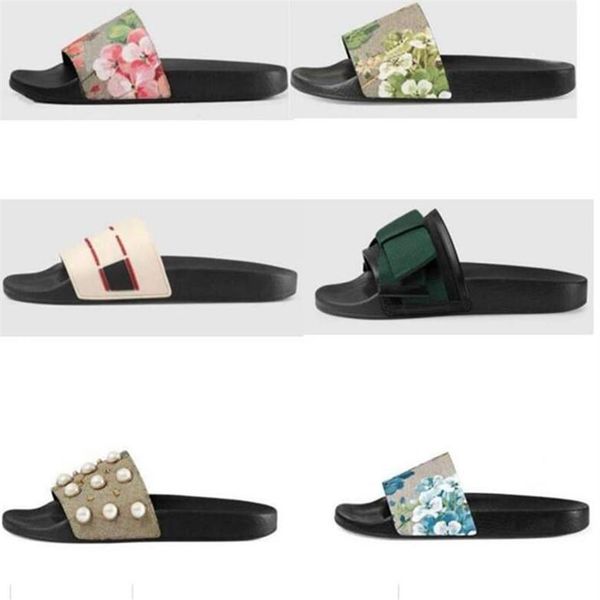 new slipper gear bottoms mens women striped sandals causal non-slip summer huaraches slide flip flops slipper2600, Black
new slipper gear bottoms mens women striped sandals causal non-slip summer huaraches slide flip flops slipper2600, Black