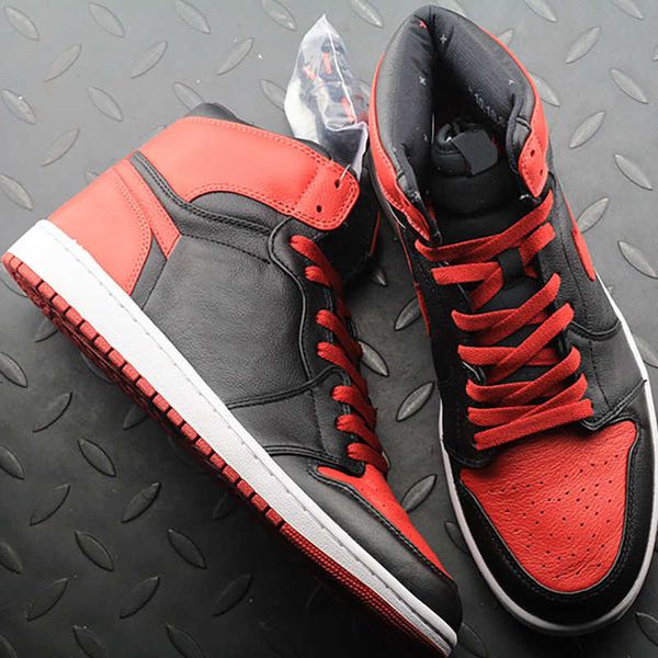 news 2022 jumpman 1smen women hight og basketball shoes luxury designer mens womens university banned black/red casual trainers
news 2022 jumpman 1smen women hight og basketball shoes luxury designer mens womens university banned black/red casual trainers