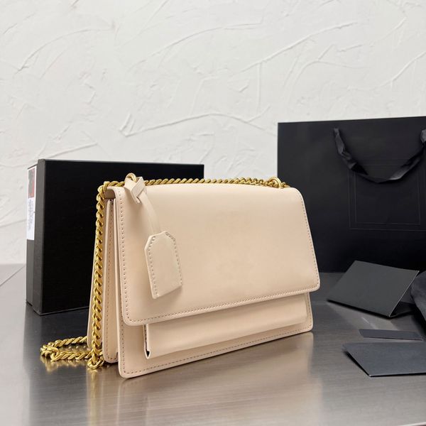fashion summer messenger bag solid color three-compartment large-capacity envelope bags casual classic daily shopping party must-have should
fashion summer messenger bag solid color three-compartment large-capacity envelope bags casual classic daily shopping party must-have should
