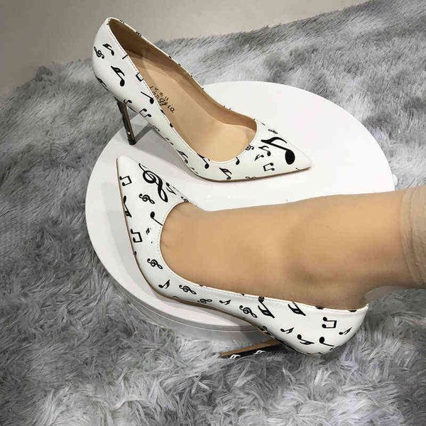 noenname nullle patent leather pointed toe wedding shoes high heel shoes with musical notes white color t220730, Black
noenname nullle patent leather pointed toe wedding shoes high heel shoes with musical notes white color t220730, Black