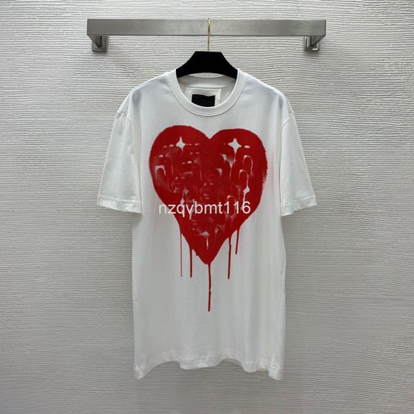 women's t-shirt chest great love art painting graffiti printing back three-dimensional letters brush craft top, White
women's t-shirt chest great love art painting graffiti printing back three-dimensional letters brush craft top, White