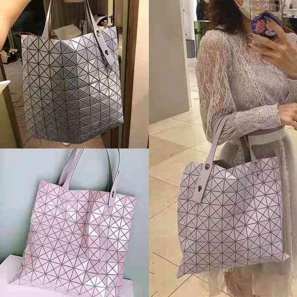 women bags woman bags miyake life 10 classic and ling grid stitched hollow high-capacity tot portable leisure versatile bag
women bags woman bags miyake life 10 classic and ling grid stitched hollow high-capacity tot portable leisure versatile bag