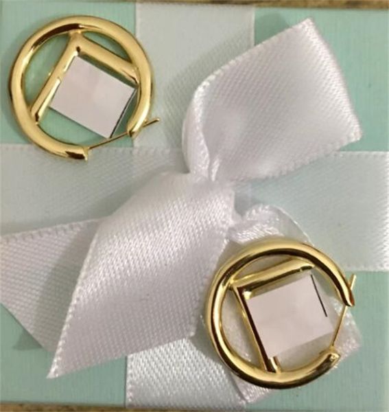 2022 gold earrings geometric round letter-earrings female retro simple net red cold wind earrings earrings, Golden;silver 
2022 gold earrings geometric round letter-earrings female retro simple net red cold wind earrings earrings, Golden;silver