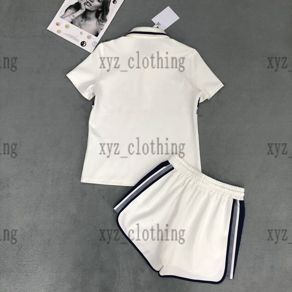 high-end female cd polo tracksuit designer white girls sports t shirts vest jacket with shorts design 2022ss summer womens t-shirts small tu
high-end female cd polo tracksuit designer white girls sports t shirts vest jacket with shorts design 2022ss summer womens t-shirts small tu