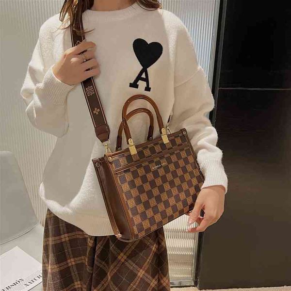 high capacity new female fashion shoulder fashion trend ladies wild factory direct sale purses and handbags large crossbody bag for women
high capacity new female fashion shoulder fashion trend ladies wild factory direct sale purses and handbags large crossbody bag for women