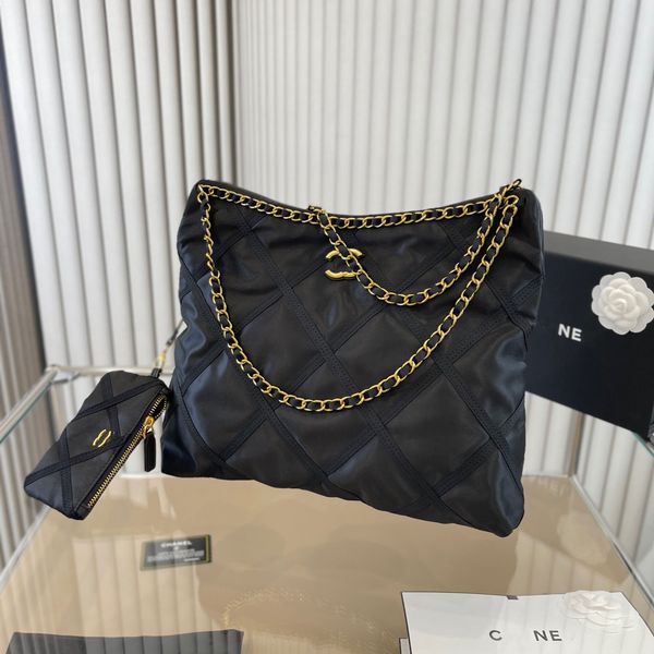 single shoulder bag women's chain nylon diagonal bag rhombic plaid square luxury retro beach bags
single shoulder bag women's chain nylon diagonal bag rhombic plaid square luxury retro beach bags