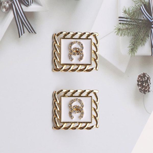 2 colors womens 18k gold plated earrings ear stud luxury brand designers letter crystal geometric exaggerate classic women wedding party jew, Golden;silver
2 colors womens 18k gold plated earrings ear stud luxury brand designers letter crystal geometric exaggerate classic women wedding party jew, Golden;silver