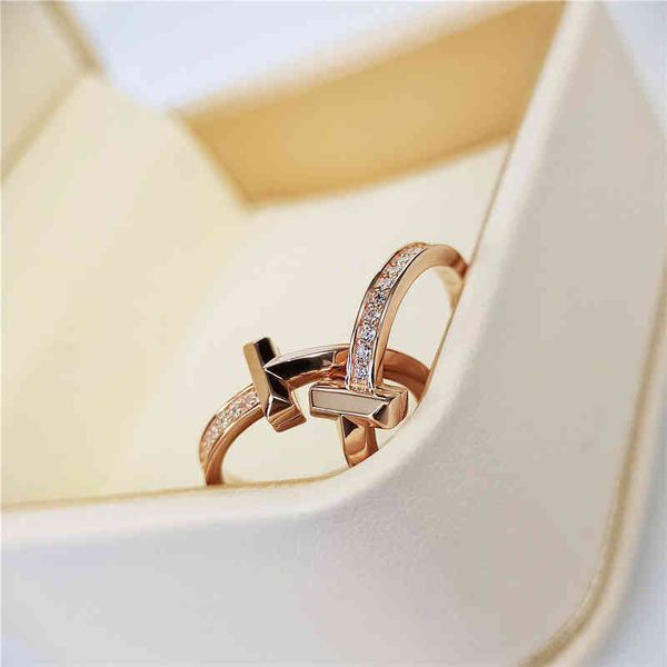 h6vr t family t1 semi diamond ring female 925 sterling silver plated 18k gold t-shaped couple plated 18k rose gold category
h6vr t family t1 semi diamond ring female 925 sterling silver plated 18k gold t-shaped couple plated 18k rose gold category