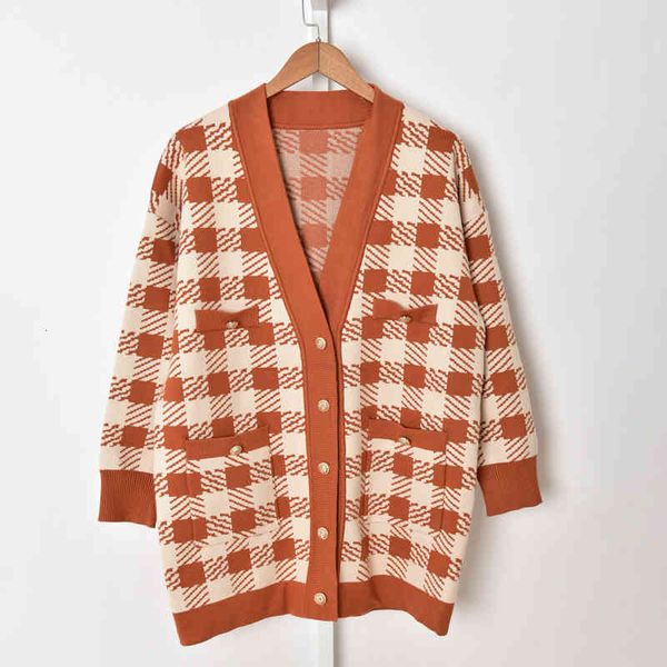 women's sweaters fadan style in autumn and winter scottish plaid v-neck single breasted loose knit cardigan, White;black
women's sweaters fadan style in autumn and winter scottish plaid v-neck single breasted loose knit cardigan, White;black