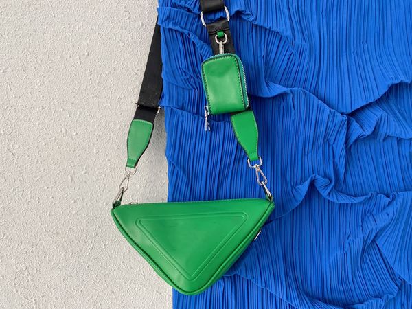 shopping bag crossbody bag triangle bag shoulder bag fashion designer bag multi-color optional
shopping bag crossbody bag triangle bag shoulder bag fashion designer bag multi-color optional