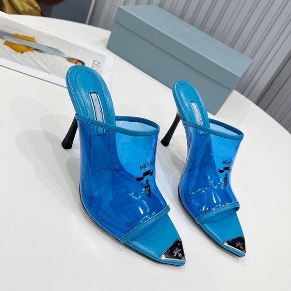 2022 new luxury designer women sandals causal shoes plat-form high heels candy colors rubber solid jelly slippers fashion holiday beach summ, Black
2022 new luxury designer women sandals causal shoes plat-form high heels candy colors rubber solid jelly slippers fashion holiday beach summ, Black