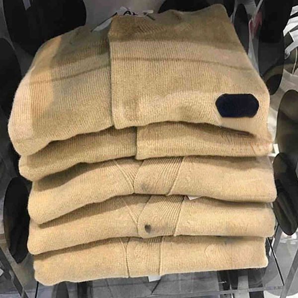 brand men's p home sweaters t-shirt sweater men's and women's cardigan short loose wool coat s-xxxl, White;black
brand men's p home sweaters t-shirt sweater men's and women's cardigan short loose wool coat s-xxxl, White;black