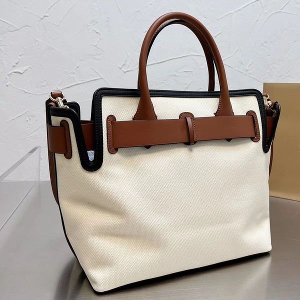 new canvas shopping bag op27 letter printing retro british style leisure large capacity fashion hand bill of lading shoulder slant tote bag
new canvas shopping bag op27 letter printing retro british style leisure large capacity fashion hand bill of lading shoulder slant tote bag